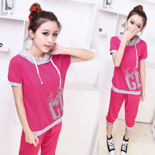夏日動(dòng)感新風(fēng)尚 青少年韓版大碼連帽運(yùn)動(dòng)套裝引領(lǐng)校園休閑潮流